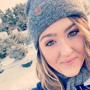 Meet your Posher, Victoria